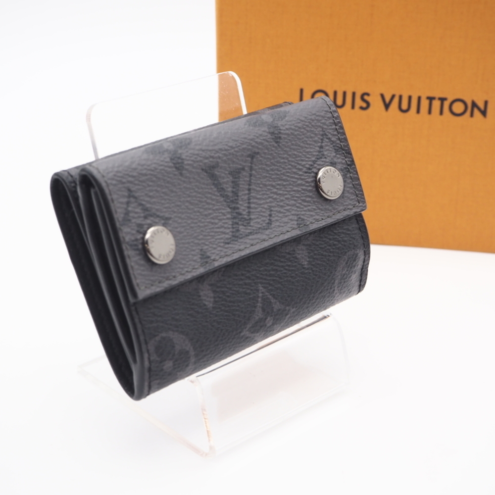 Louis Vuitton Eclipse Reverse Discovery Compact W… - image 2